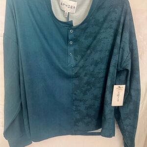 Spyder Woman’s Two Piece Teal Two-Tone Long-Sleeve Henley Shirt Matching Set